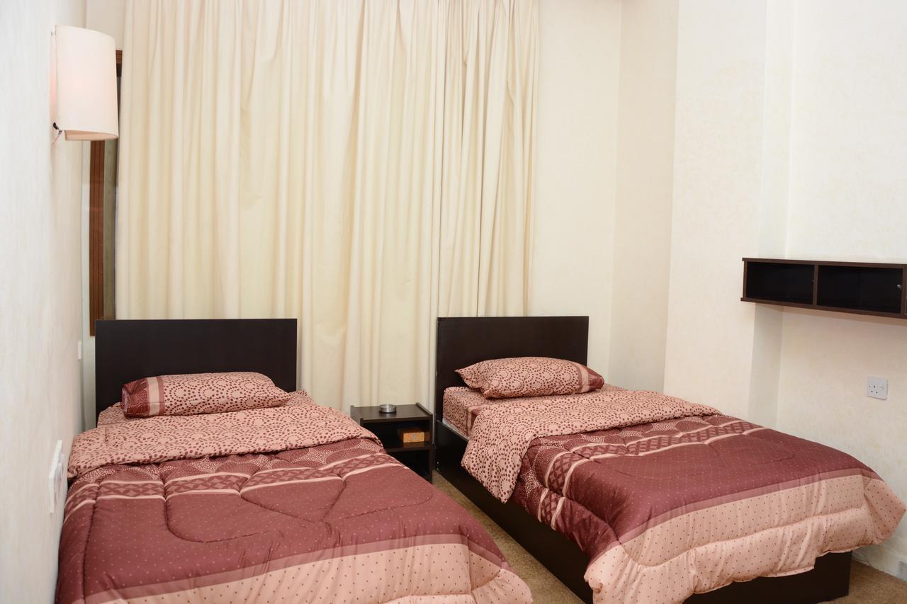 Teeba Palace Hotel Suites Amman Zewnętrze zdjęcie