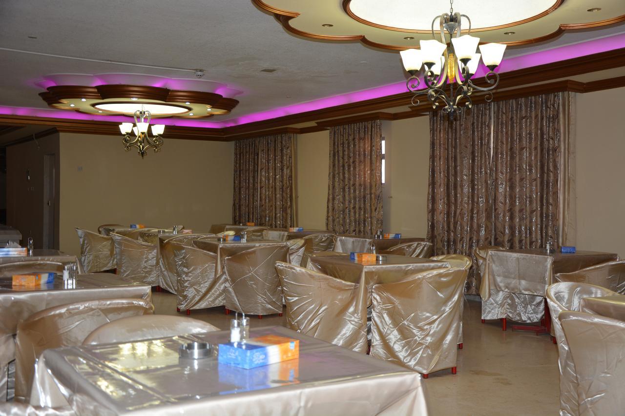 Teeba Palace Hotel Suites Amman Zewnętrze zdjęcie