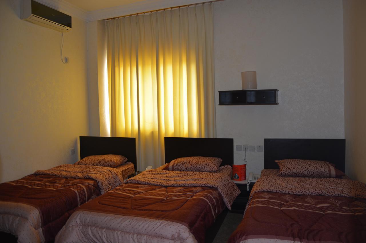 Teeba Palace Hotel Suites Amman Zewnętrze zdjęcie