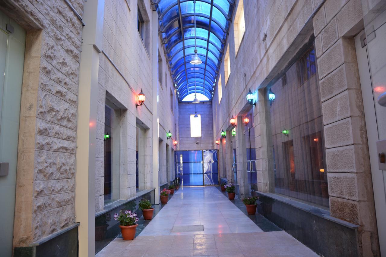 Teeba Palace Hotel Suites Amman Zewnętrze zdjęcie