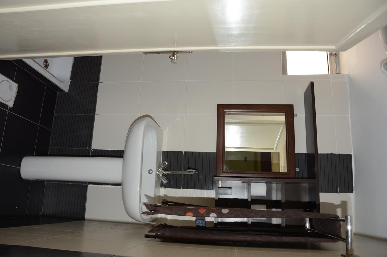 Teeba Palace Hotel Suites Amman Zewnętrze zdjęcie